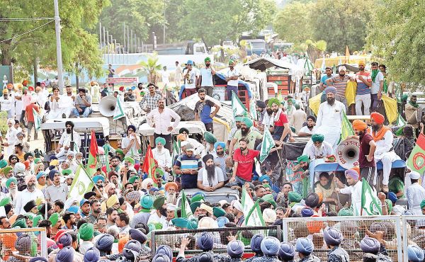 कौमी इंसाफ मोर्चा के 'पंजाब बंद' के मद्देनजर चंडीगढ़-मोहाली सीमा पर सुरक्षा कड़ी
