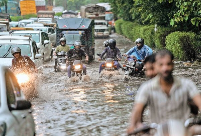 हिमाचल प्रदेश: चार जिलों के लिए 'येलो अलर्ट' जारी, 27 अगस्त तक बारिश जारी रहने का अनुमान