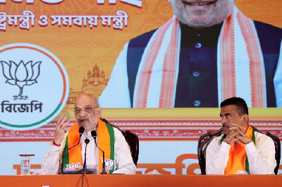चक्रवात अर्नब से प्रभावित राज्यों को हरसंभव मदद का भरोसा, शाह ने आंध्र और ओडिशा के सीएम से की बात